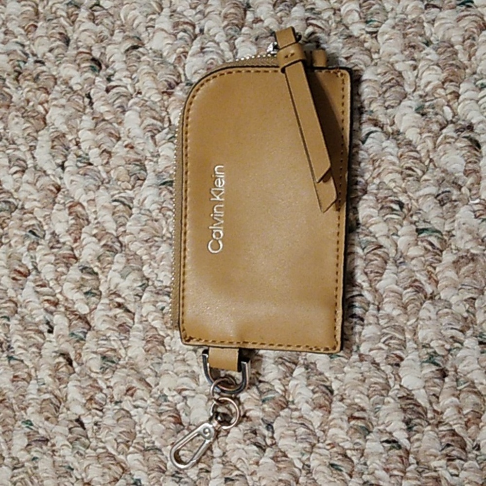 EUC Calvin Klein tan corner zip pouch keychain
